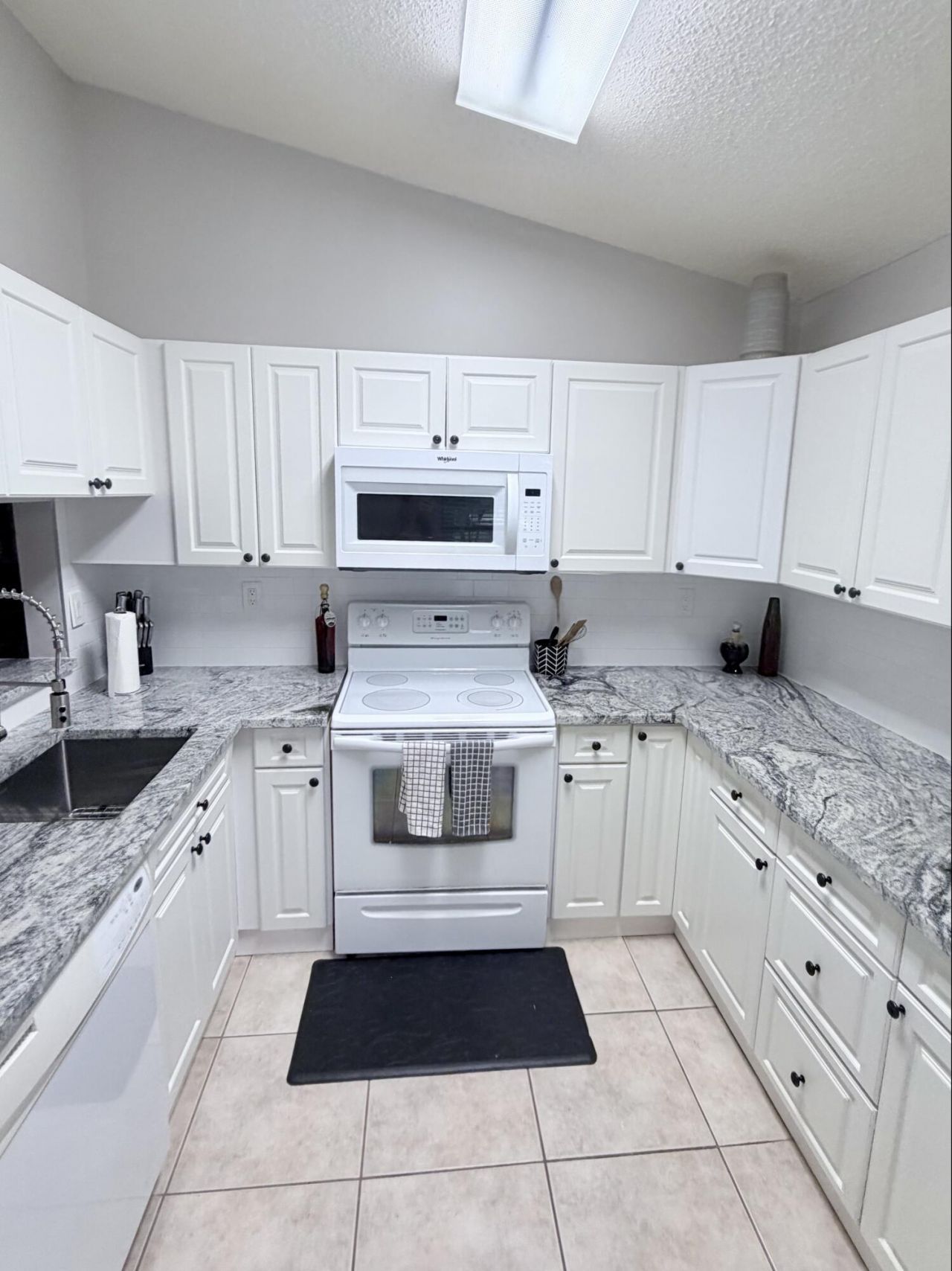 2555 Bedford Mews Drive, Wellington, FL 33414 Photo