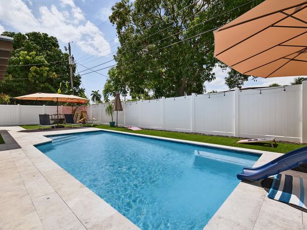 729 NW 29th Court, Wilton Manors, FL 33311