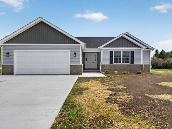 310 E Rose Street, Kentland, IN 47951