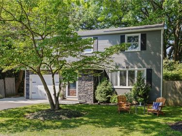 41 Alberta Drive, Penfield, NY 14526