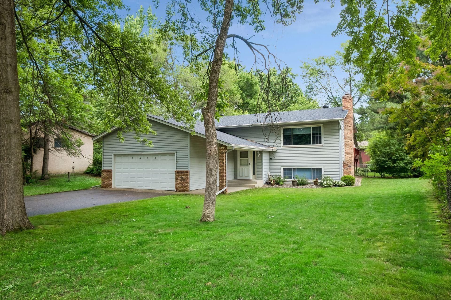 2407 Spruce Place , White Bear Lake, MN 55110