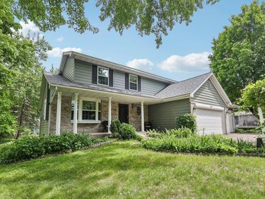 161 7th Street S, Bayport, MN 55003