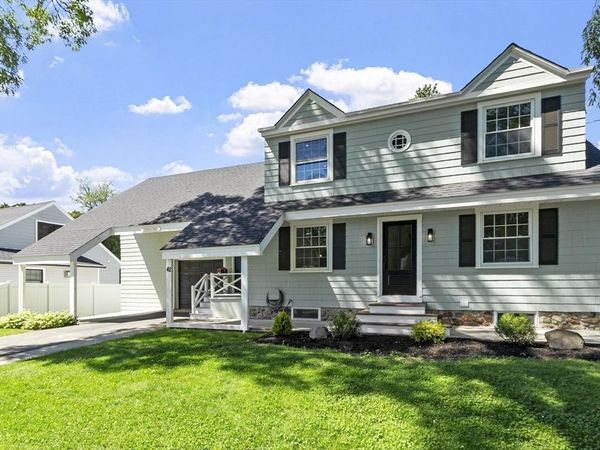 42 Parker Street, North Andover, MA 01845
