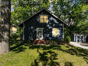 920 Hickory Ridge Circle, Milford Twp, MI 48380