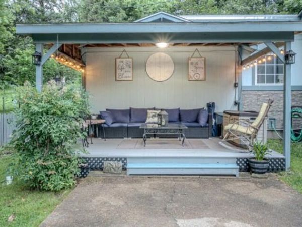 18411 U.S. Highway160 , Forsyth, MO 65653