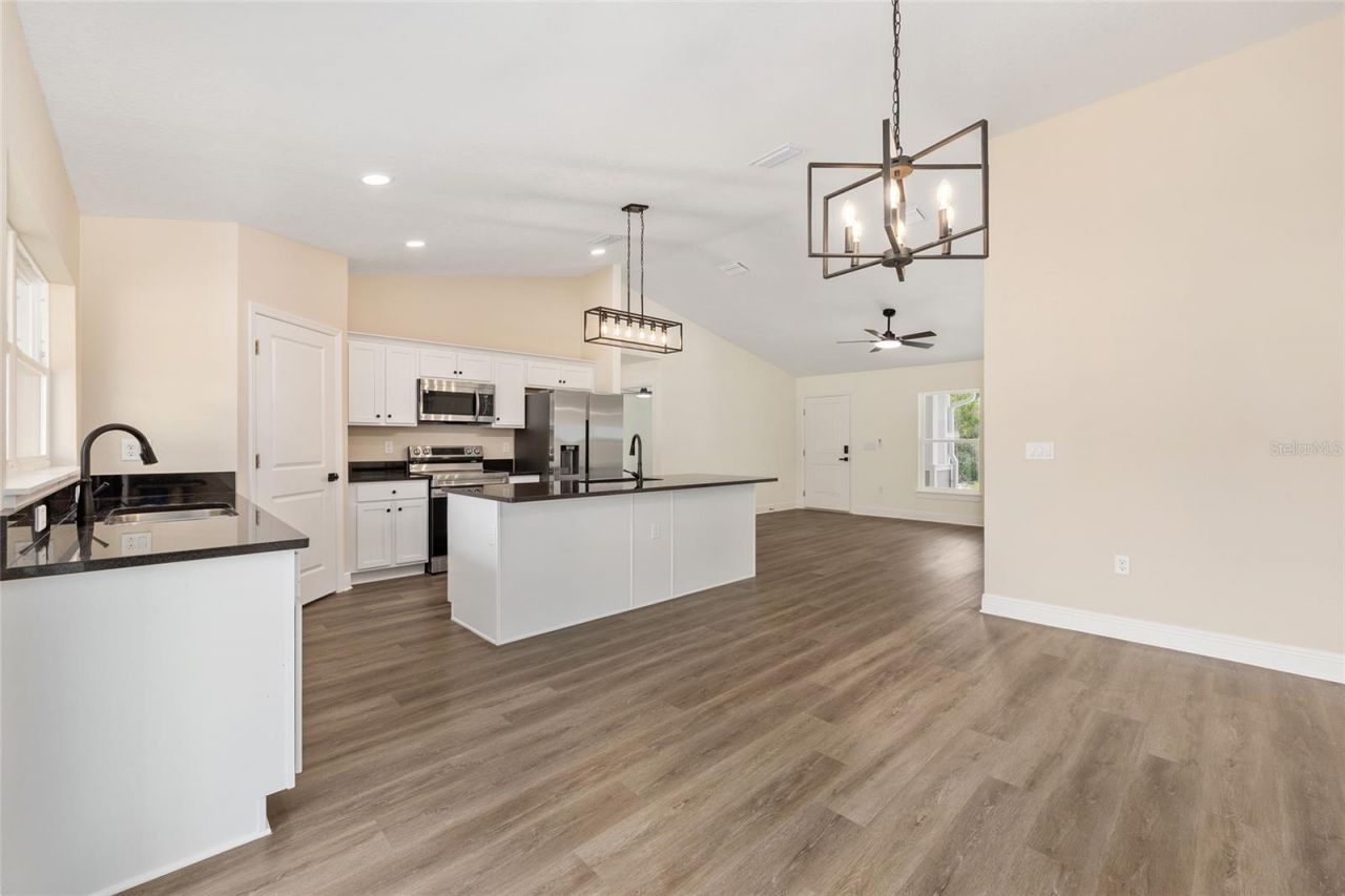 4358 W Drake Lane , Dunnellon, FL 34433 Photo