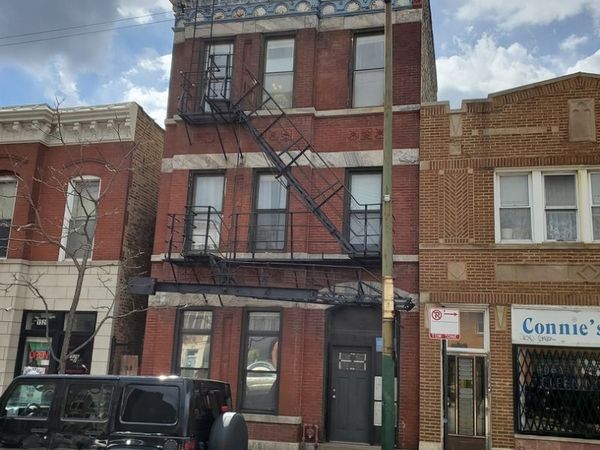 1528 N Ashland Avenue, Unit 2R, Chicago, IL 60622