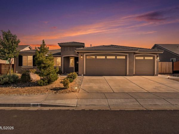 1018 Carico Valley Place, Sparks, NV 89441
