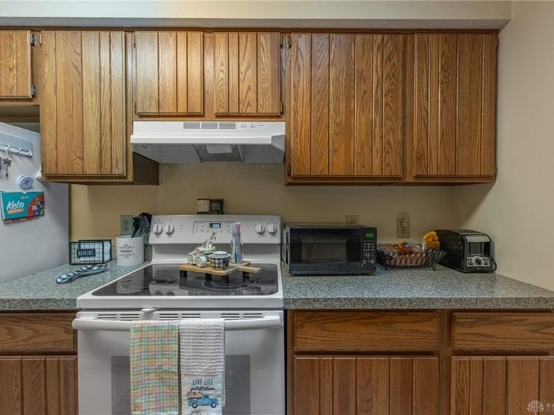 546 Kyle Lane, Fairborn, OH 45324 Photo 14