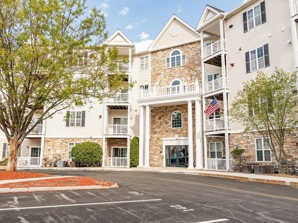 21 Hampshire Rd, Unit 108, Methuen, MA 01844