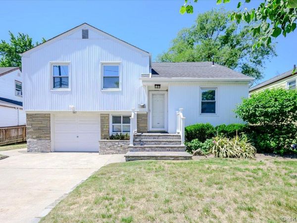 567 Oxford Road , Cedarhurst, NY 11516