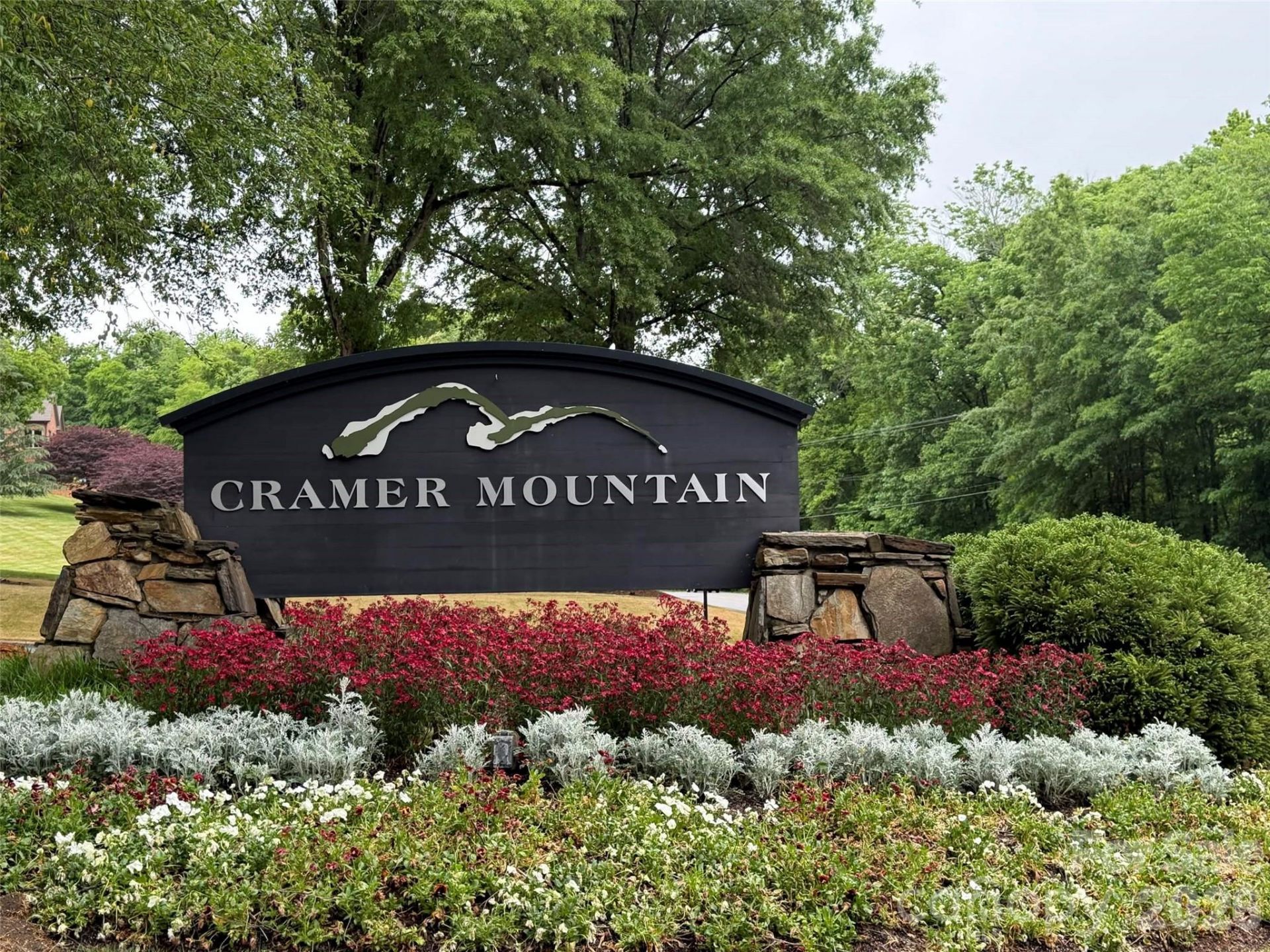* Berry Mountain Road , Cramerton, NC 28032 Main Photo