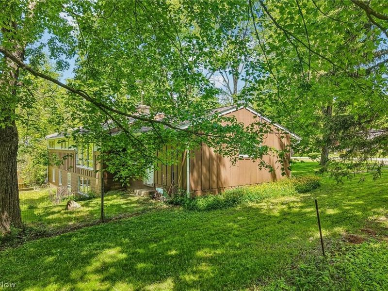 9087 Ranch Drive, Chesterland, OH 44026 Photo 40