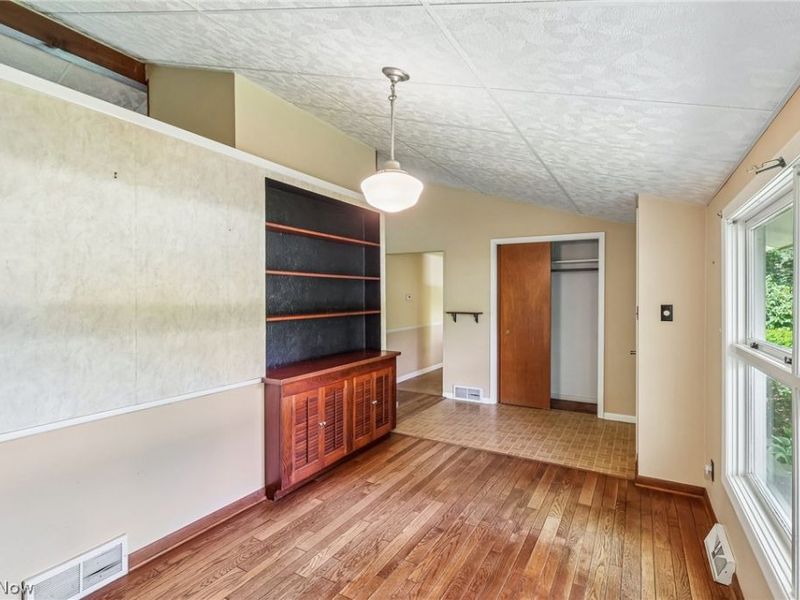 9087 Ranch Drive, Chesterland, OH 44026 Photo 9