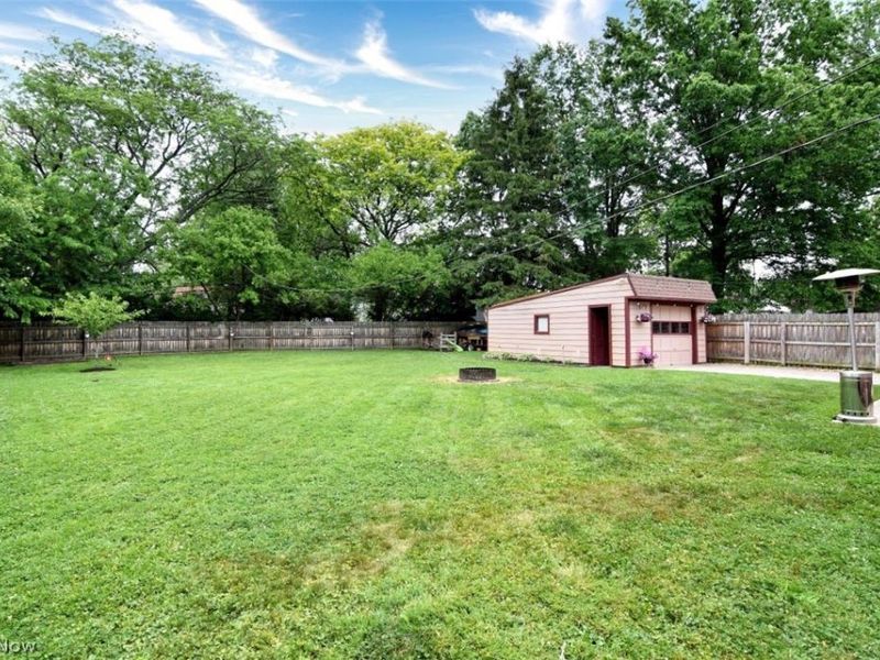 711 E 256th Street, Euclid, OH 44132 Photo 31