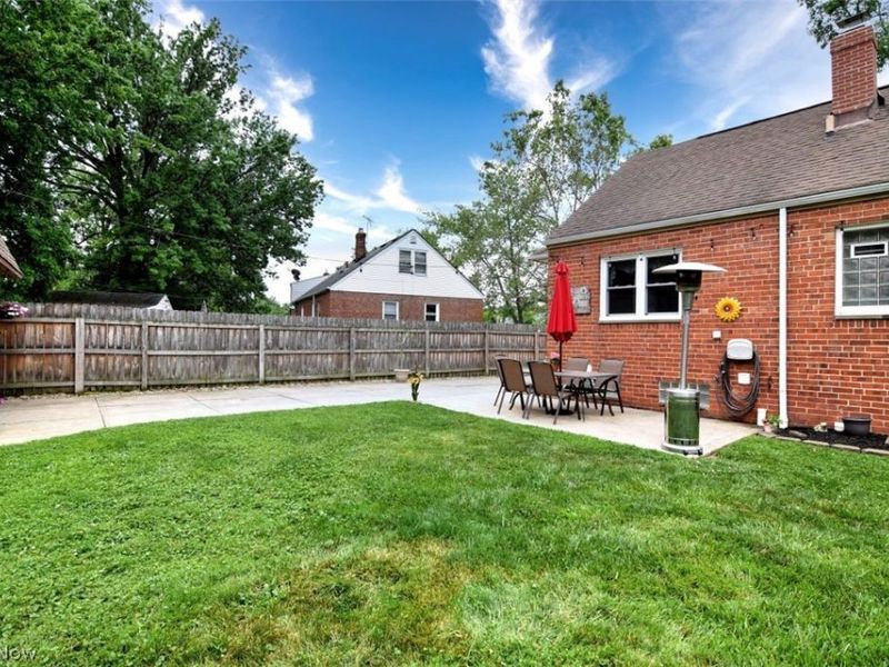 711 E 256th Street, Euclid, OH 44132 Photo 33