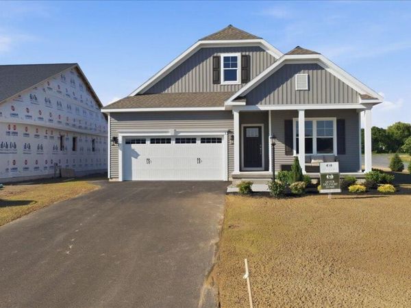 1 Clover Leaf Drive, Halfmoon, NY 12065