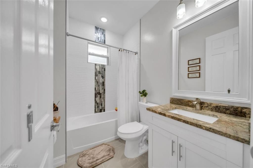 60 Floyd Ave S, Lehigh Acres, FL 33976 Photo