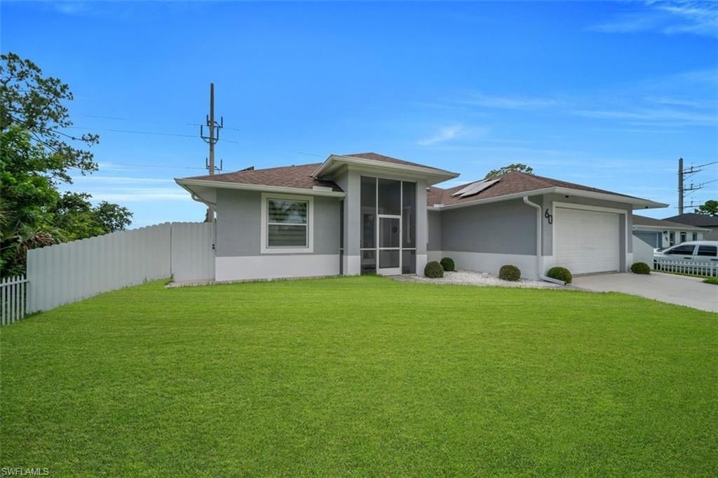 60 Floyd Ave S, Lehigh Acres, FL 33976 Photo