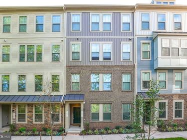 707 THOMAS LANE, Unit A, MANASSAS PARK, VA 20111