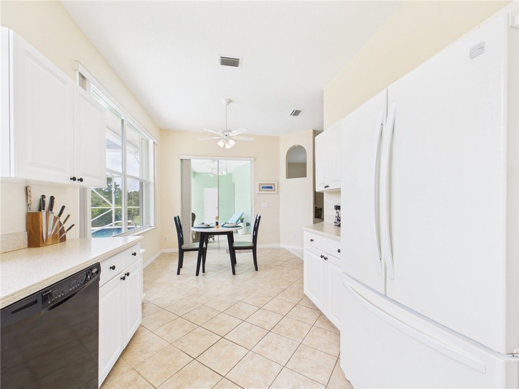 865 George Street, Sebastian, FL 32958 Photo