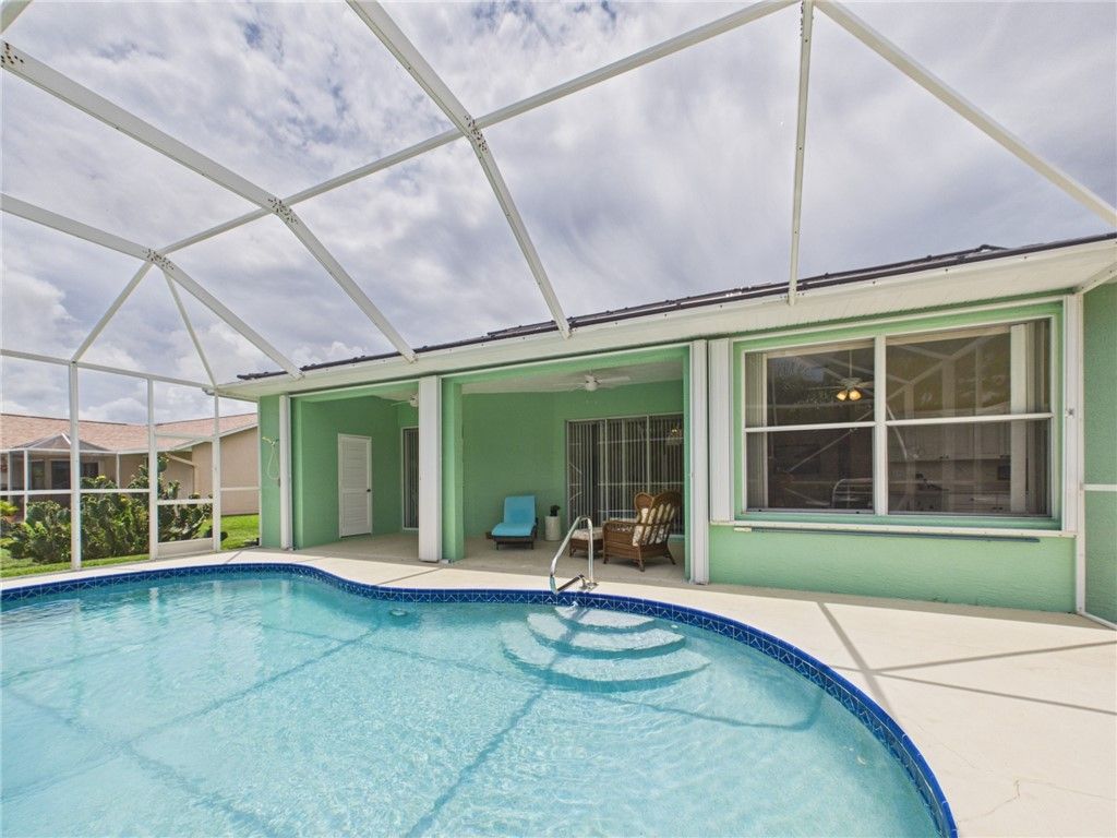 865 George Street, Sebastian, FL 32958 Photo