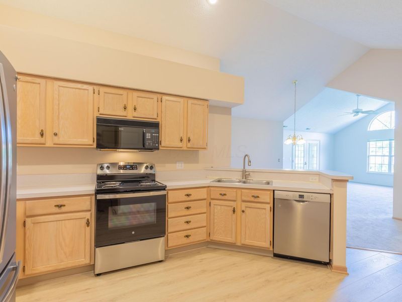 5651 Brickstone Place, Hilliard, OH 43026 Photo 9