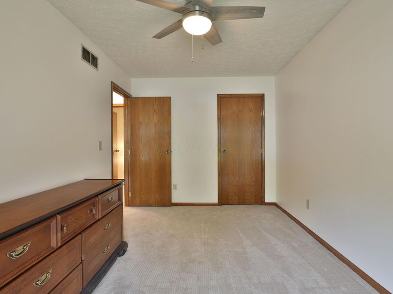 199 Brownsfell Drive, Columbus, OH 43235 Photo 35