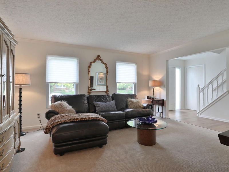 199 Brownsfell Drive, Columbus, OH 43235 Photo 8