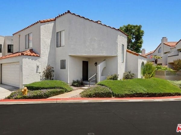 4225 Andros Circle, Huntington Beach, CA 92649
