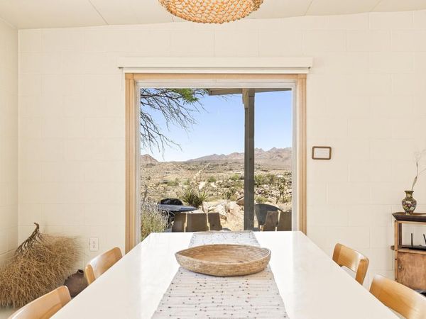 8669 Via Rocosa Road, Joshua Tree, CA 92252
