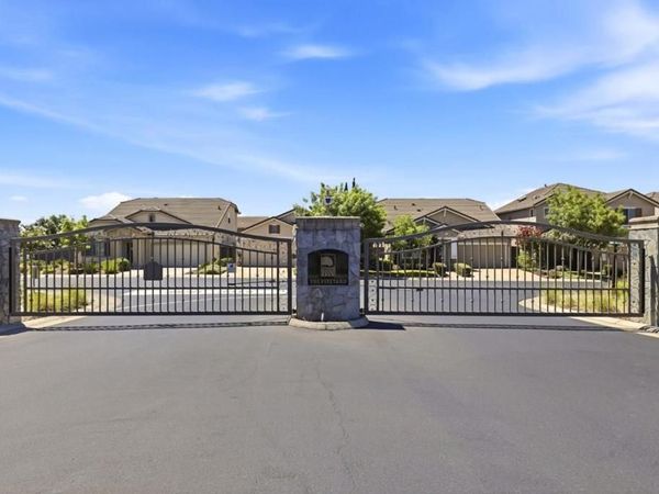 3560 Trentino Street, Roseville, CA 95747