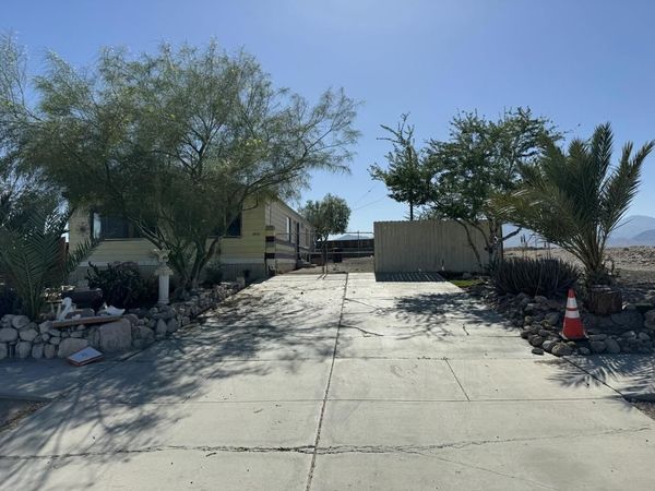 2519 Pine Avenue, Thermal, CA 92274