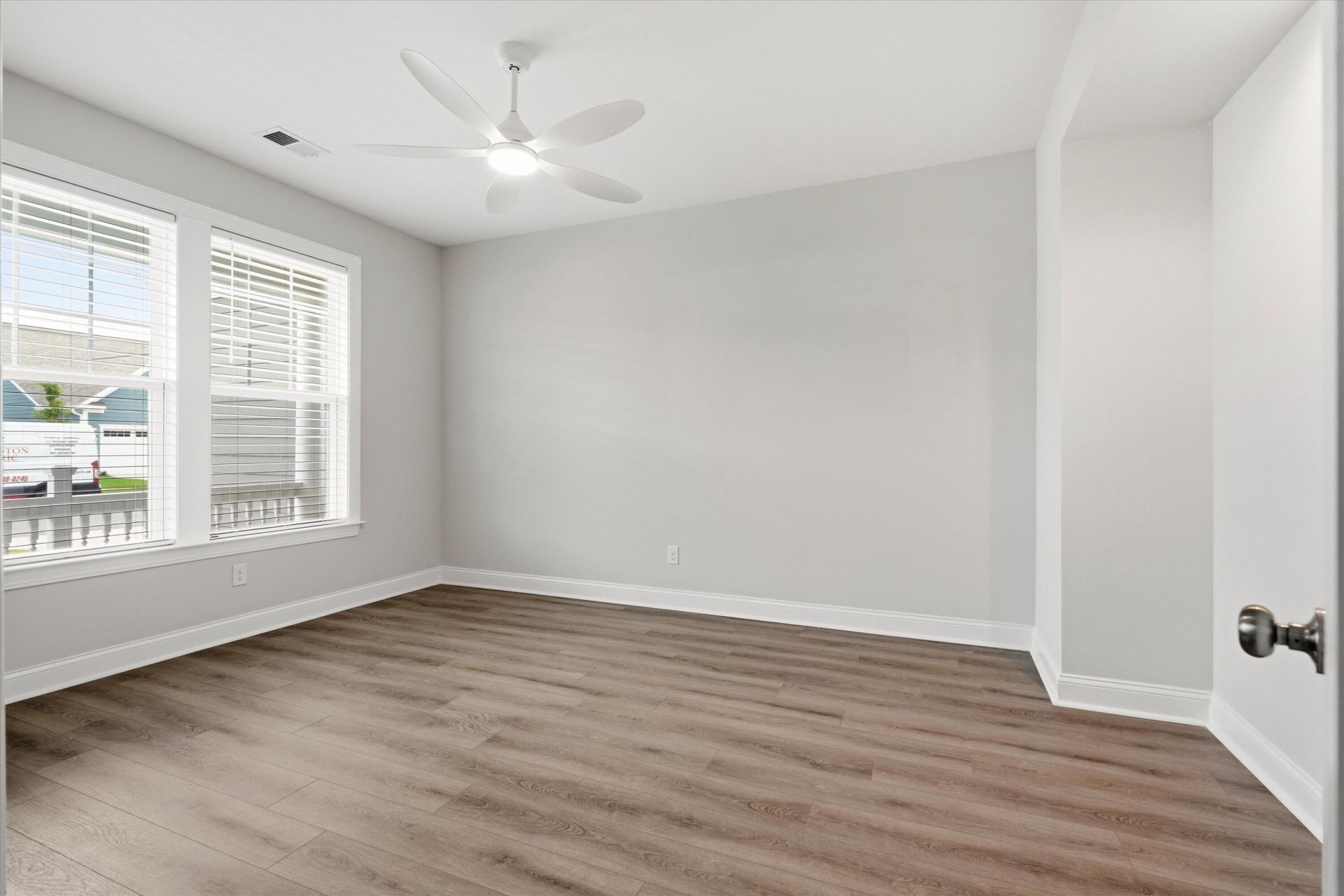 4997 Song Sparrow Way Photo 8