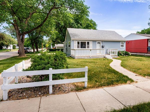 1602 14 1/2 Street S, Fargo, ND 58103