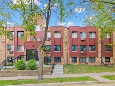 520 Ridgewood Avenue, Unit 3, Minneapolis, MN 55403