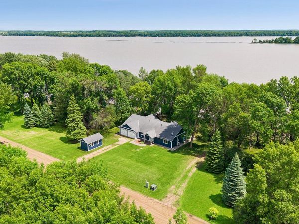 20909 72nd Street NW, Pennock, MN 56279