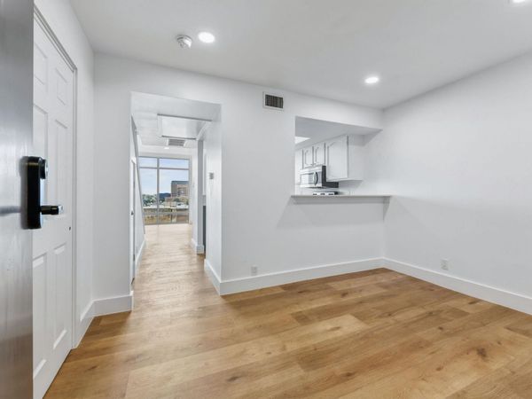 119 E 6th ST, Unit 706, Austin, TX 78701