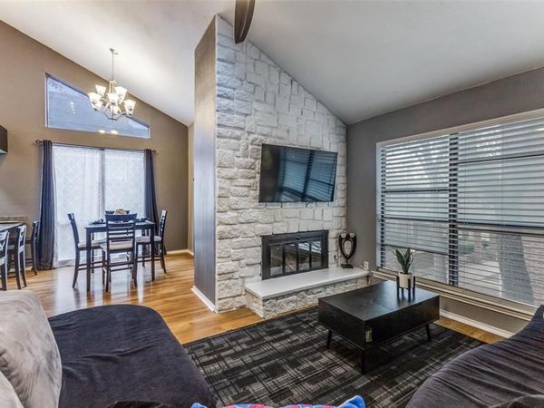 5750 Phoenix Drive, Unit 46D, Dallas, TX 75231