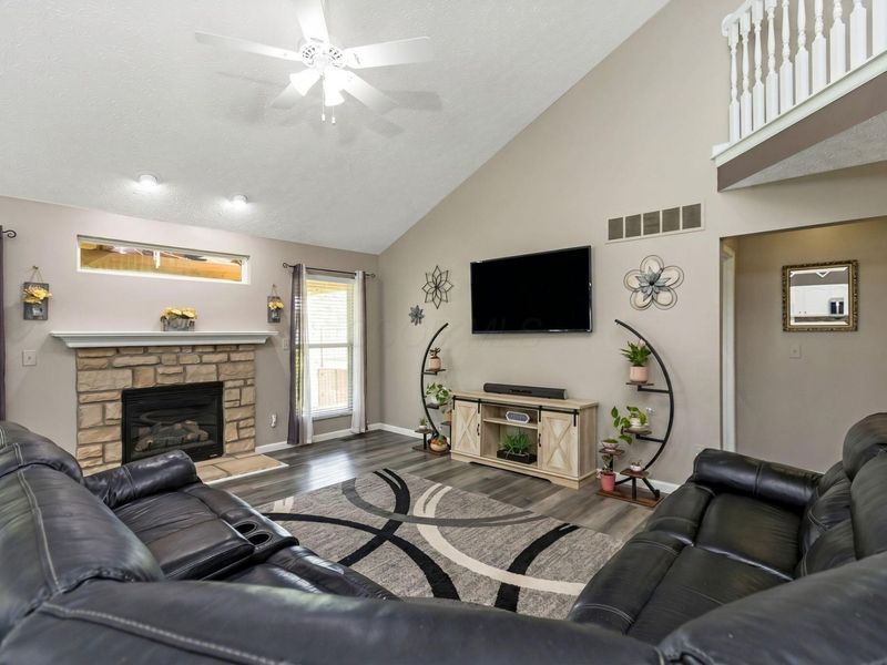 5771 Daisy Trail Drive, Grove City, OH 43123 Photo 11