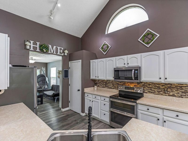 5771 Daisy Trail Drive, Grove City, OH 43123 Photo 24