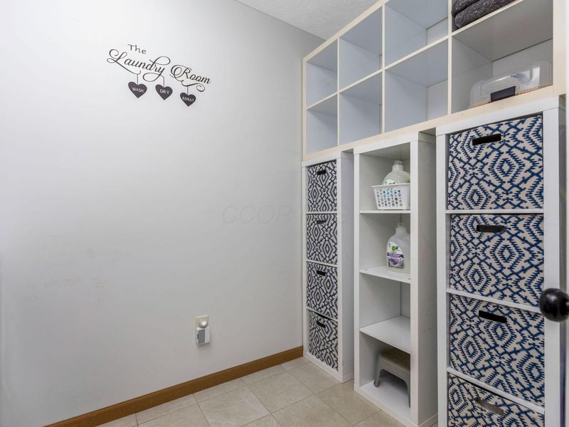 5771 Daisy Trail Drive, Grove City, OH 43123 Photo 32