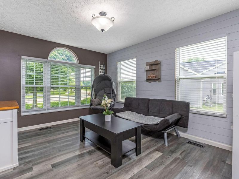 5771 Daisy Trail Drive, Grove City, OH 43123 Photo 9