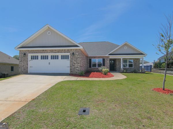 318 Weston Drive, Kathleen, GA 31047