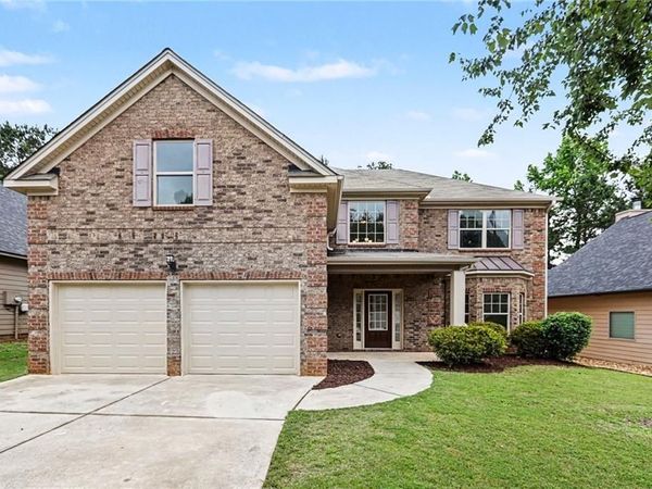 7985 Snapwell Drive , Fairburn, GA 30213