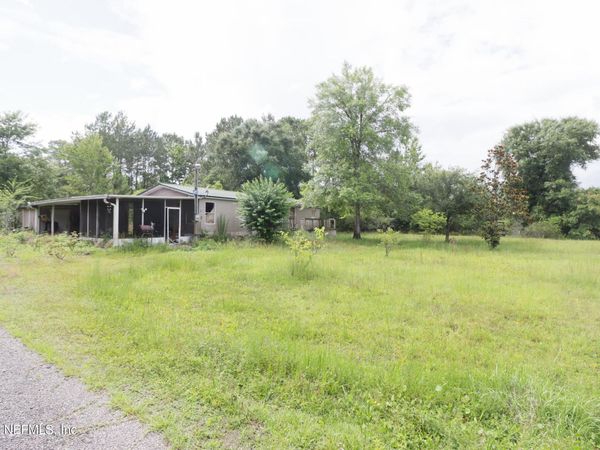 9635 EBERT Avenue, Hastings, FL 32145