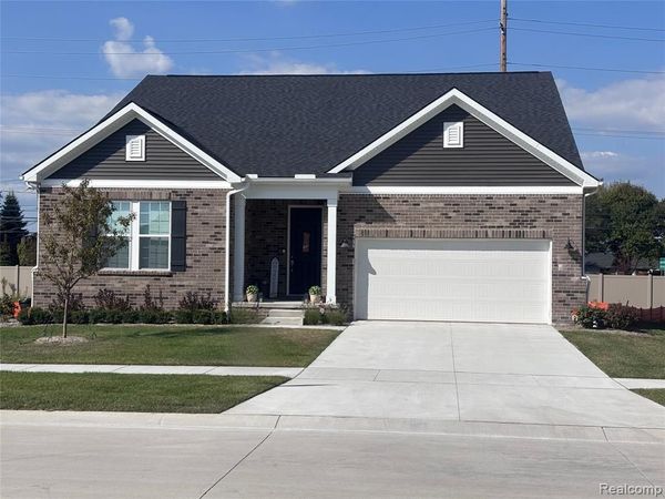 50776 Horton , Macomb Twp, MI 48044