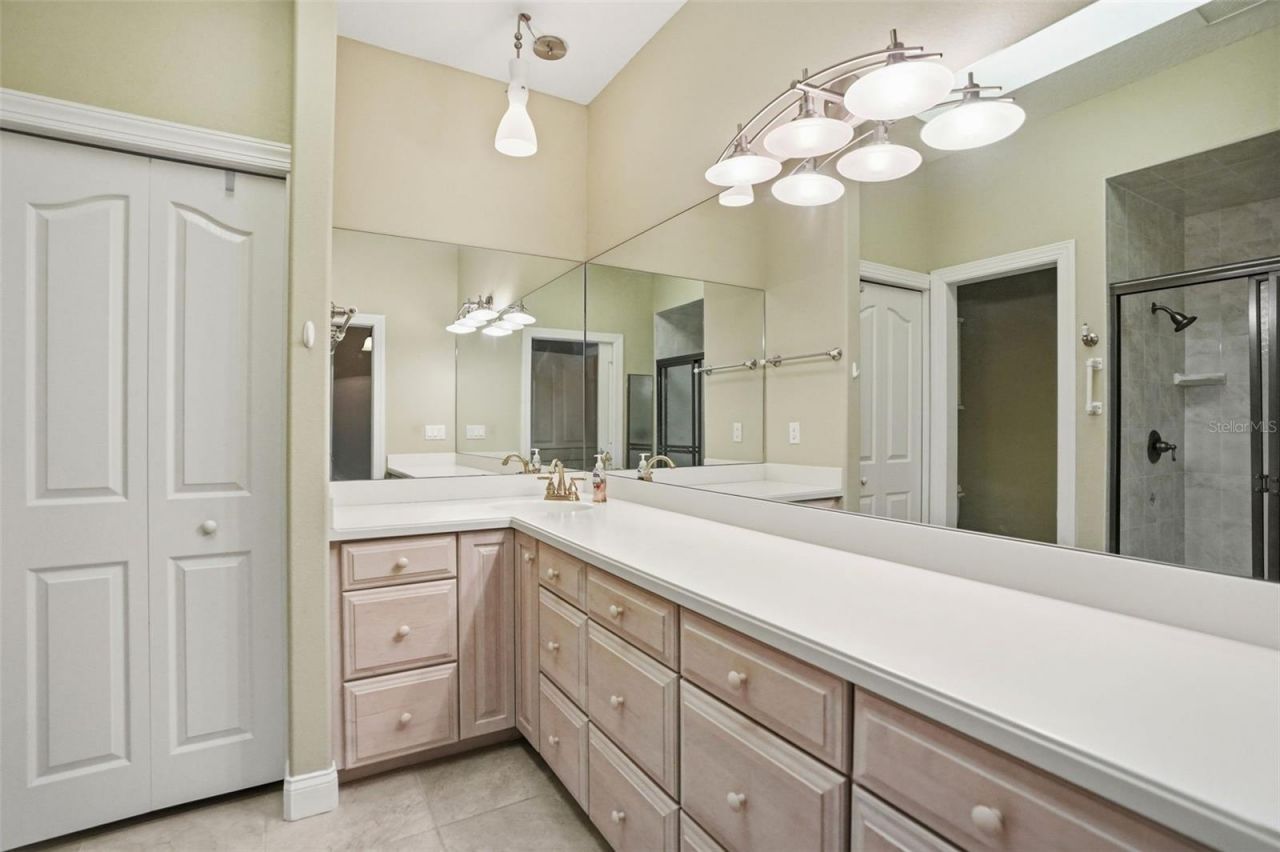 9011 Foxdale Lane , Spring Hill, FL 34608 Photo