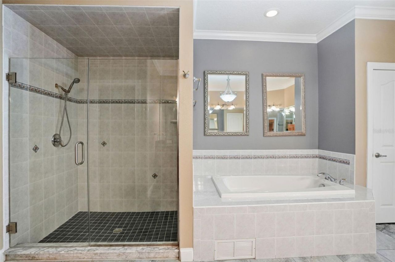 9011 Foxdale Lane , Spring Hill, FL 34608 Photo