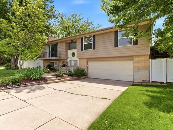 42 E BONITA WAY, Centerville, UT 84014
